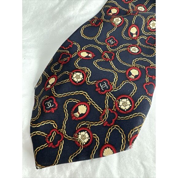 CHANEL Silk Logo Chain Tie - Picture 1 of 6